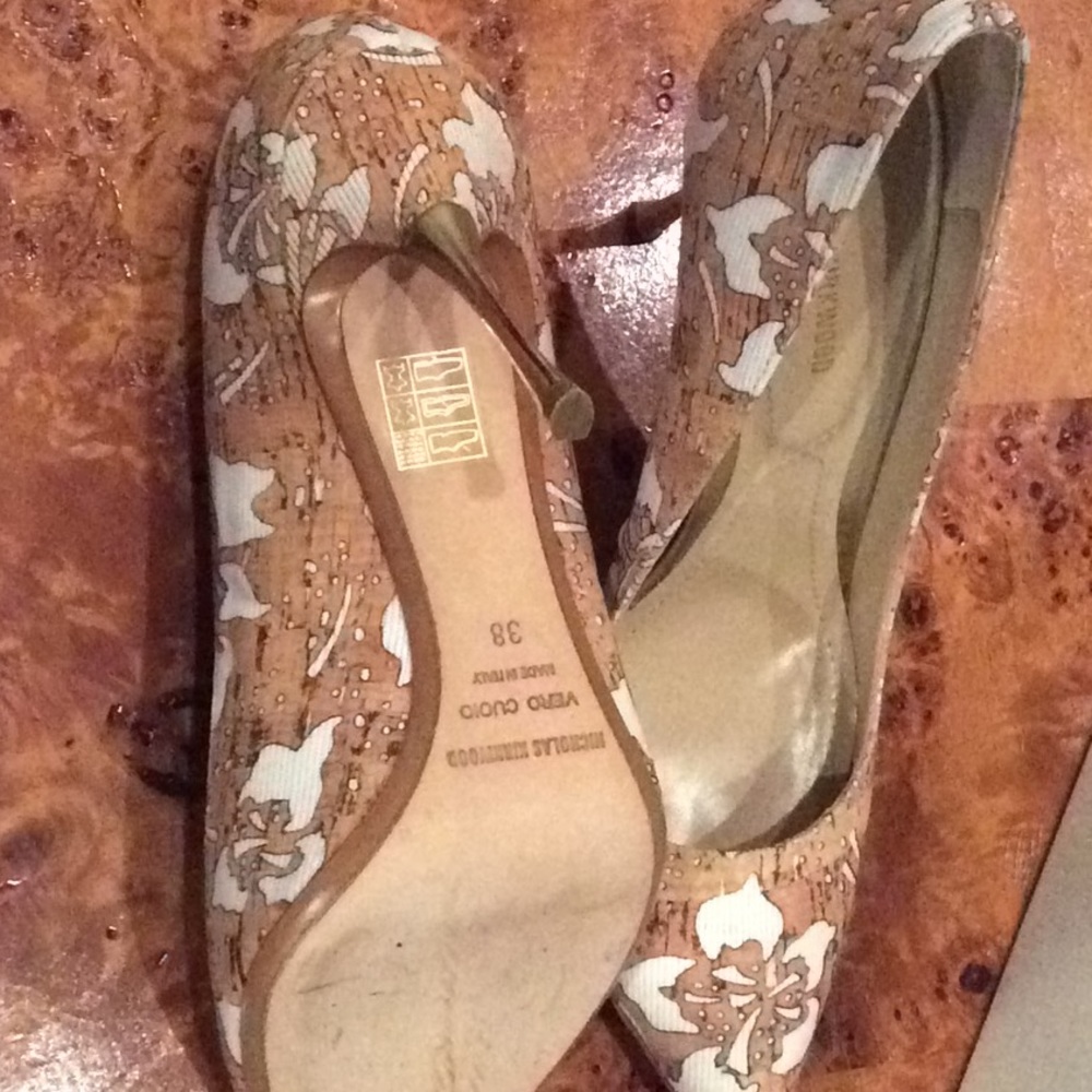 Nicholas Kirkwood $795 Leather “Cork” printed pump - Picture 6 of 9